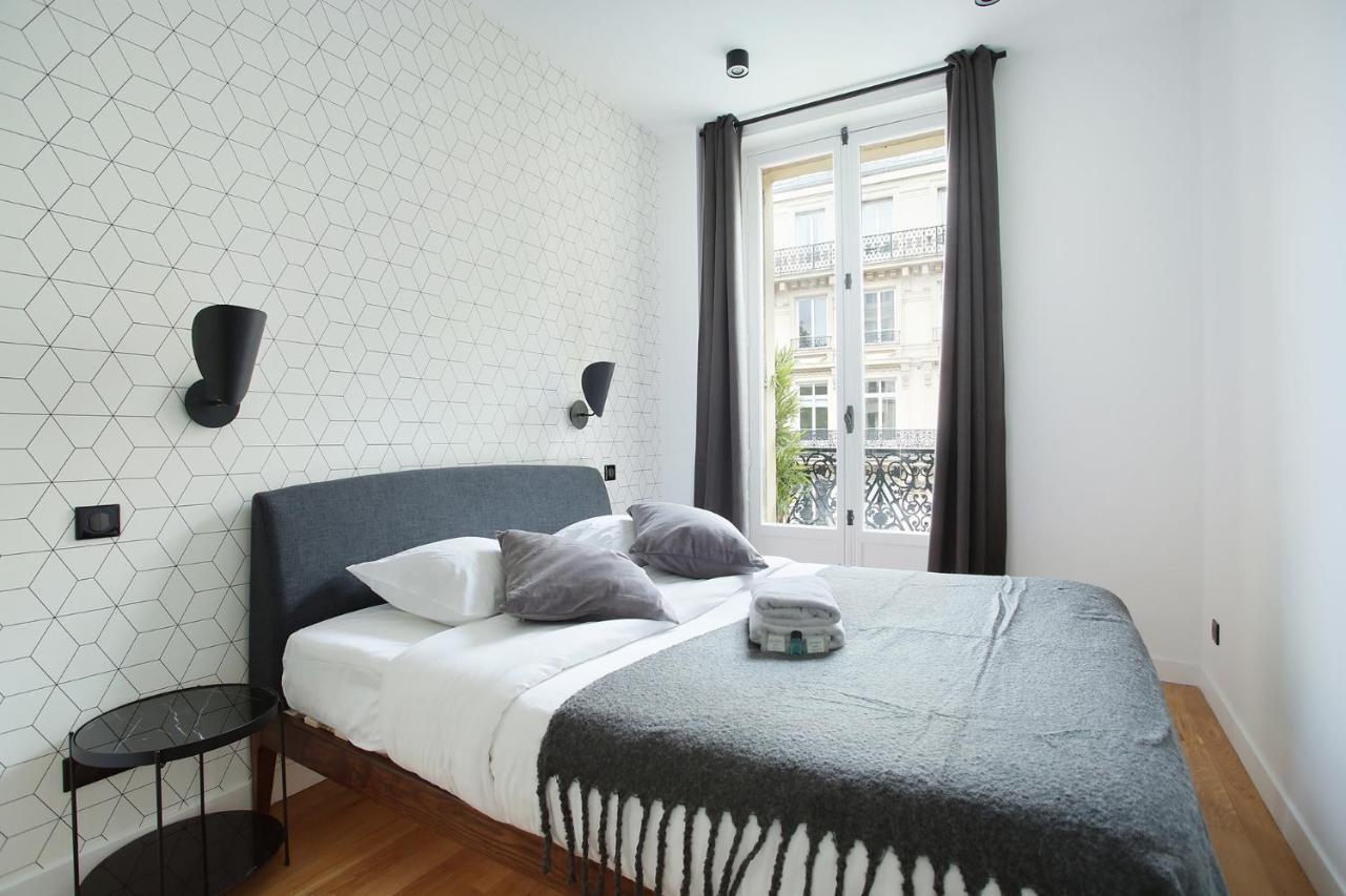Center Of By Prestige Appartement Parijs
